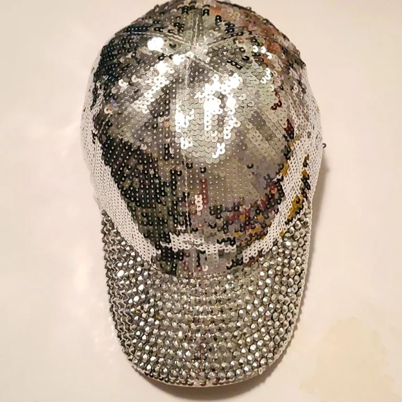 Rhinestone sequins Silver color baseball cap Standard in Very good condition - Picture 3 of 13